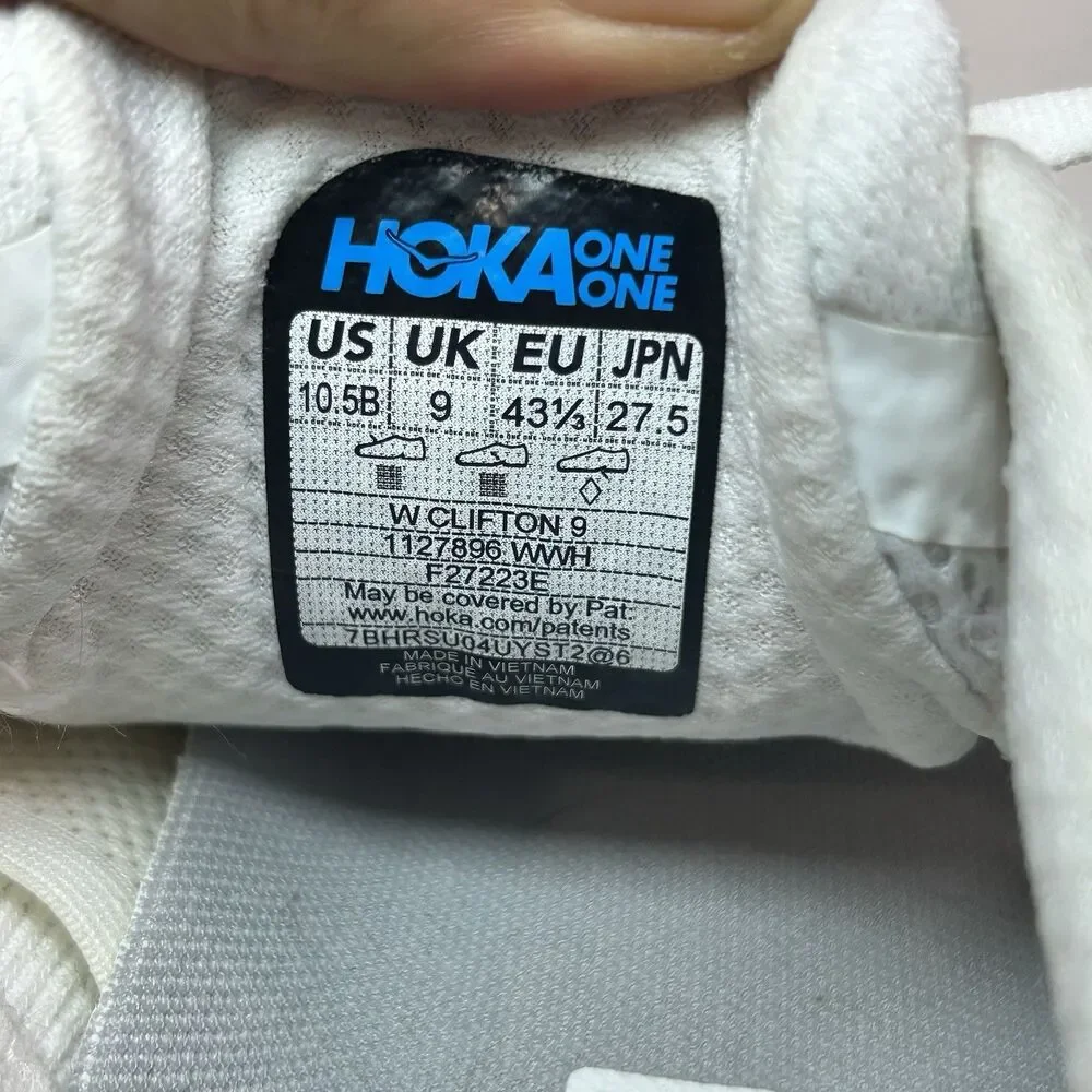 Hoka One One Clifton 9 Women's Size 10.5B Triple White Running Shoes Sneakers
